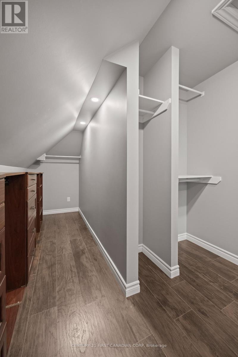 2 - 92 Hincks Street, St. Thomas, Ontario  N5R 3P2 - Photo 21 - X12510518