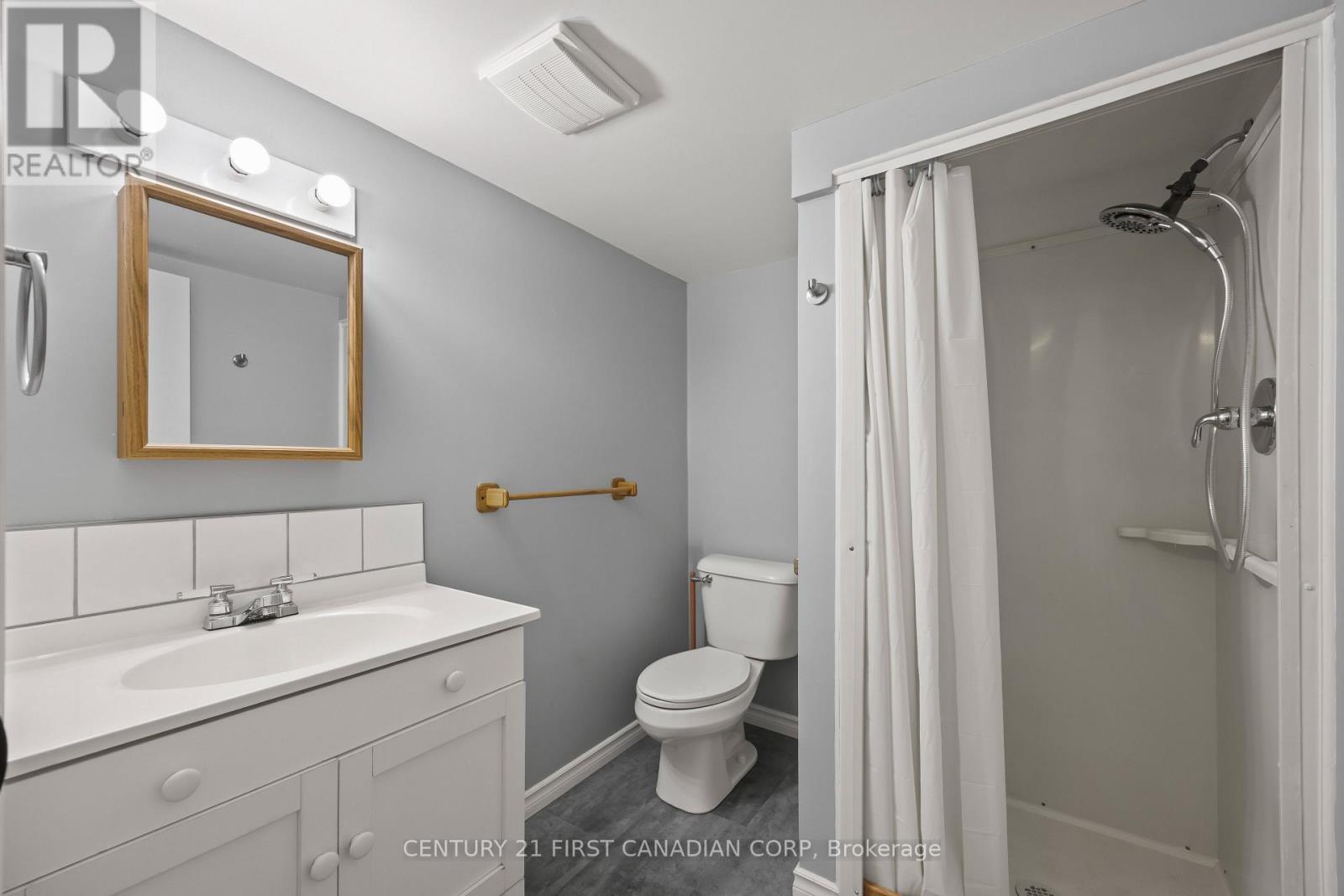 2 - 92 Hincks Street, St. Thomas, Ontario  N5R 3P2 - Photo 28 - X12510518