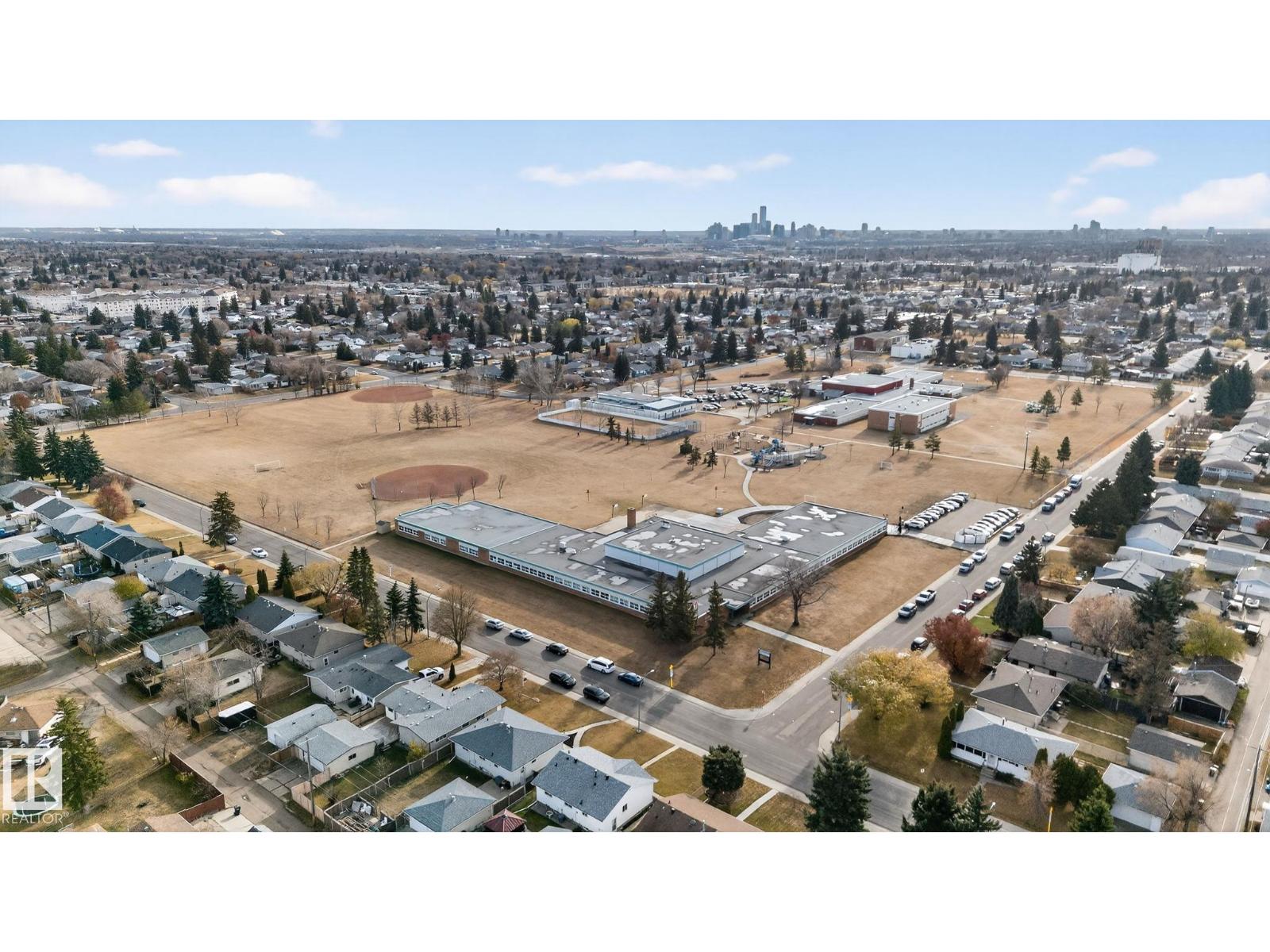 #203 13908 136 St Nw, Edmonton, Alberta  T6V 1Y4 - Photo 29 - E4464730