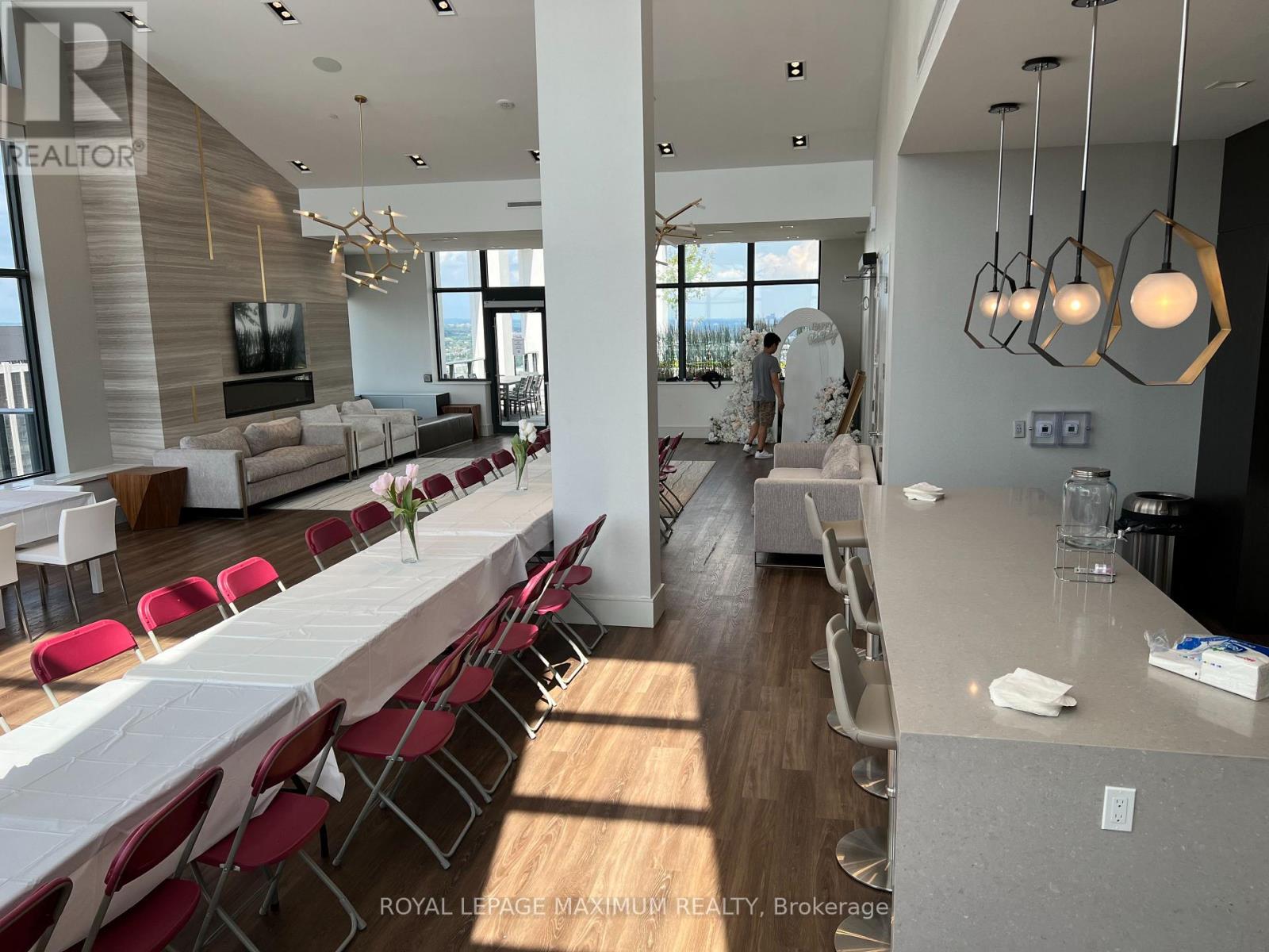 Ph 212 - 9000 Jane Street, Vaughan (Vellore Village), Ontario  L4K 2M9 - Photo 42 - N12508424