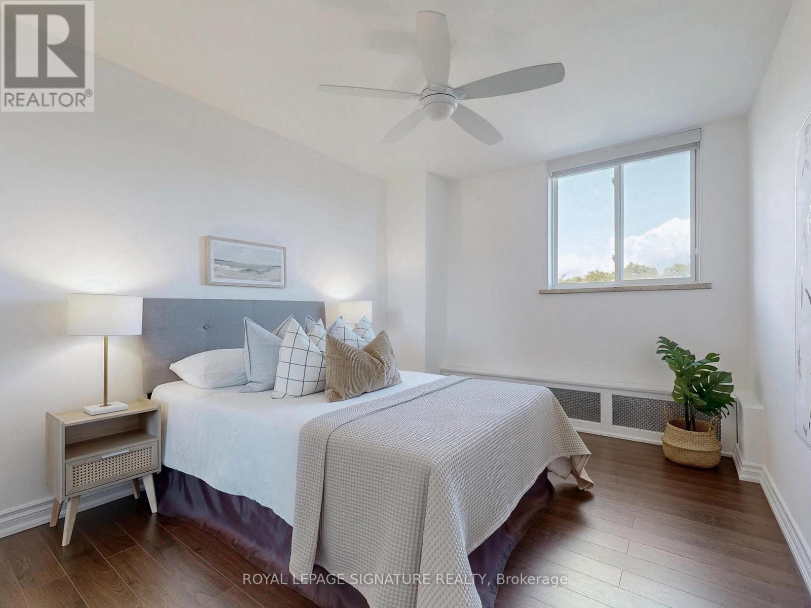 Ph09 - 80 Coe Hill Drive, Toronto, Ontario  M6S 3C9 - Photo 11 - W12503124