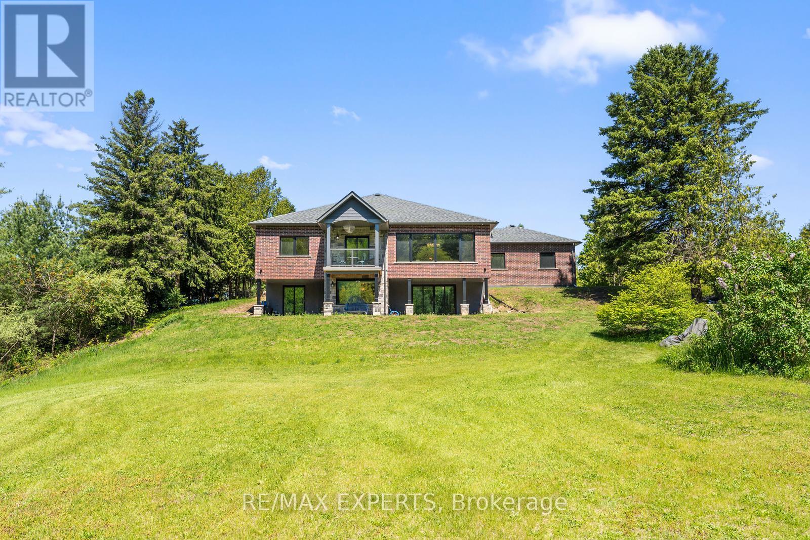 211 Pine Avenue, Caledon, Ontario L7E 3S7 - Photo 44 - W12506994