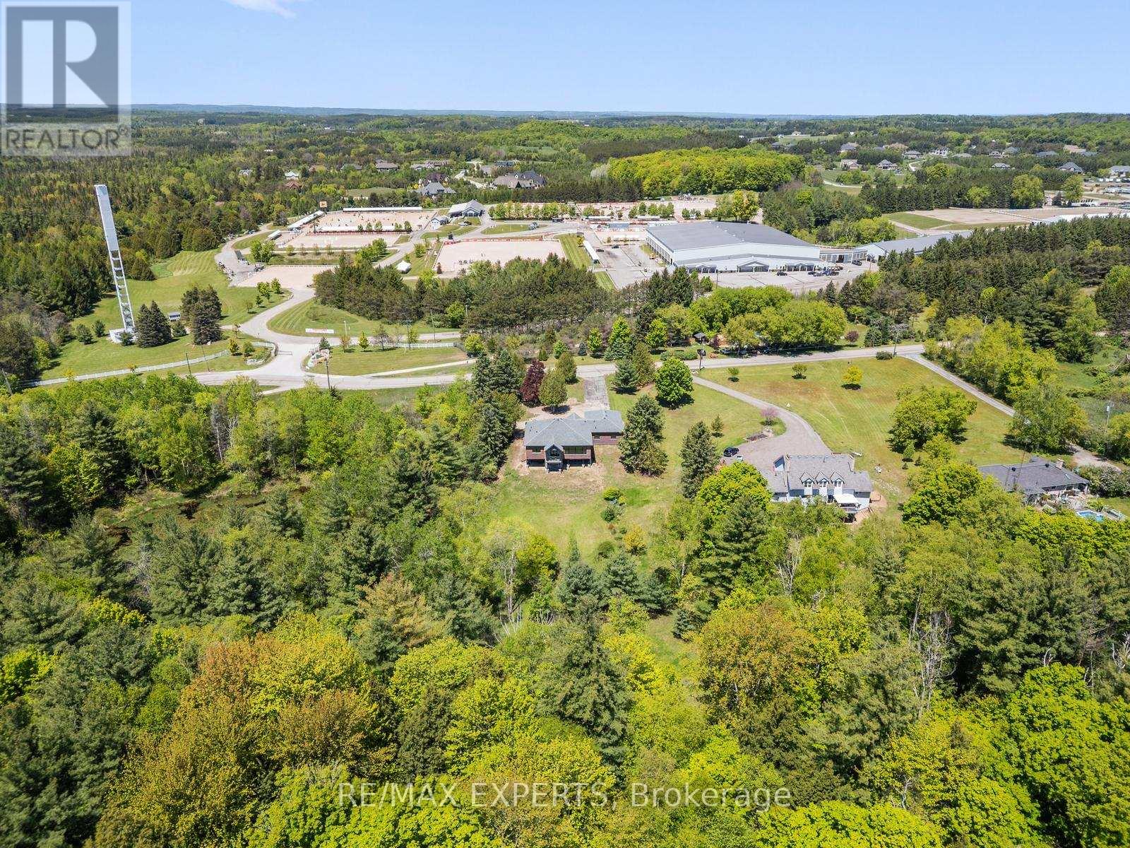 211 Pine Avenue, Caledon, Ontario L7E 3S7 - Photo 46 - W12506994