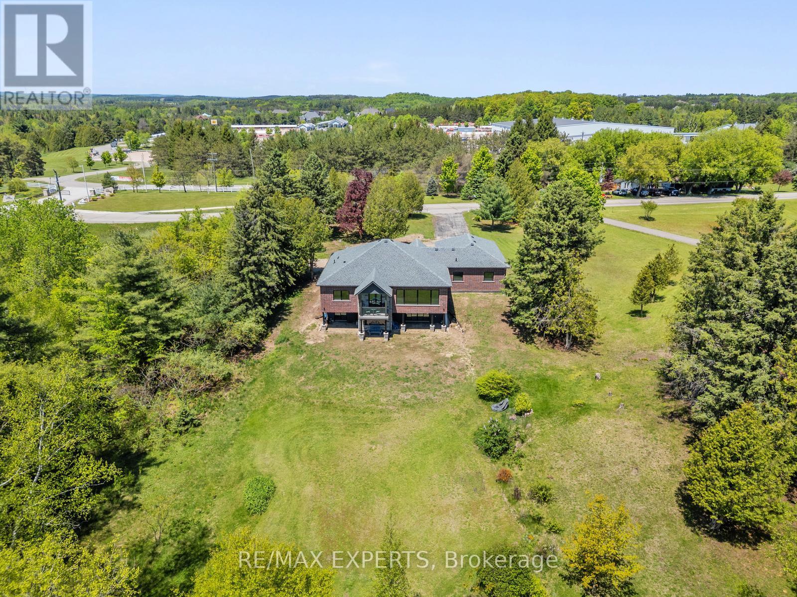 211 Pine Avenue, Caledon, Ontario L7E 3S7 - Photo 47 - W12506994