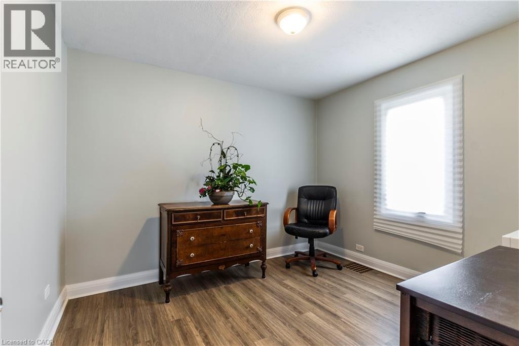 20 West 1st Street, Hamilton, Ontario  L9C 3B8 - Photo 10 - 40785257