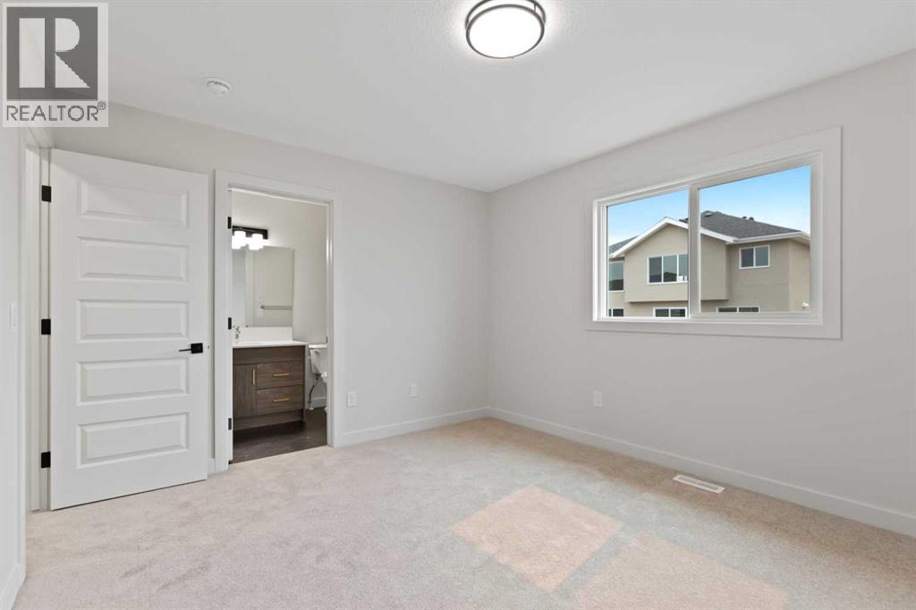 292 Waterford Way, Chestermere, Alberta  T1X 2Z9 - Photo 11 - A2266484