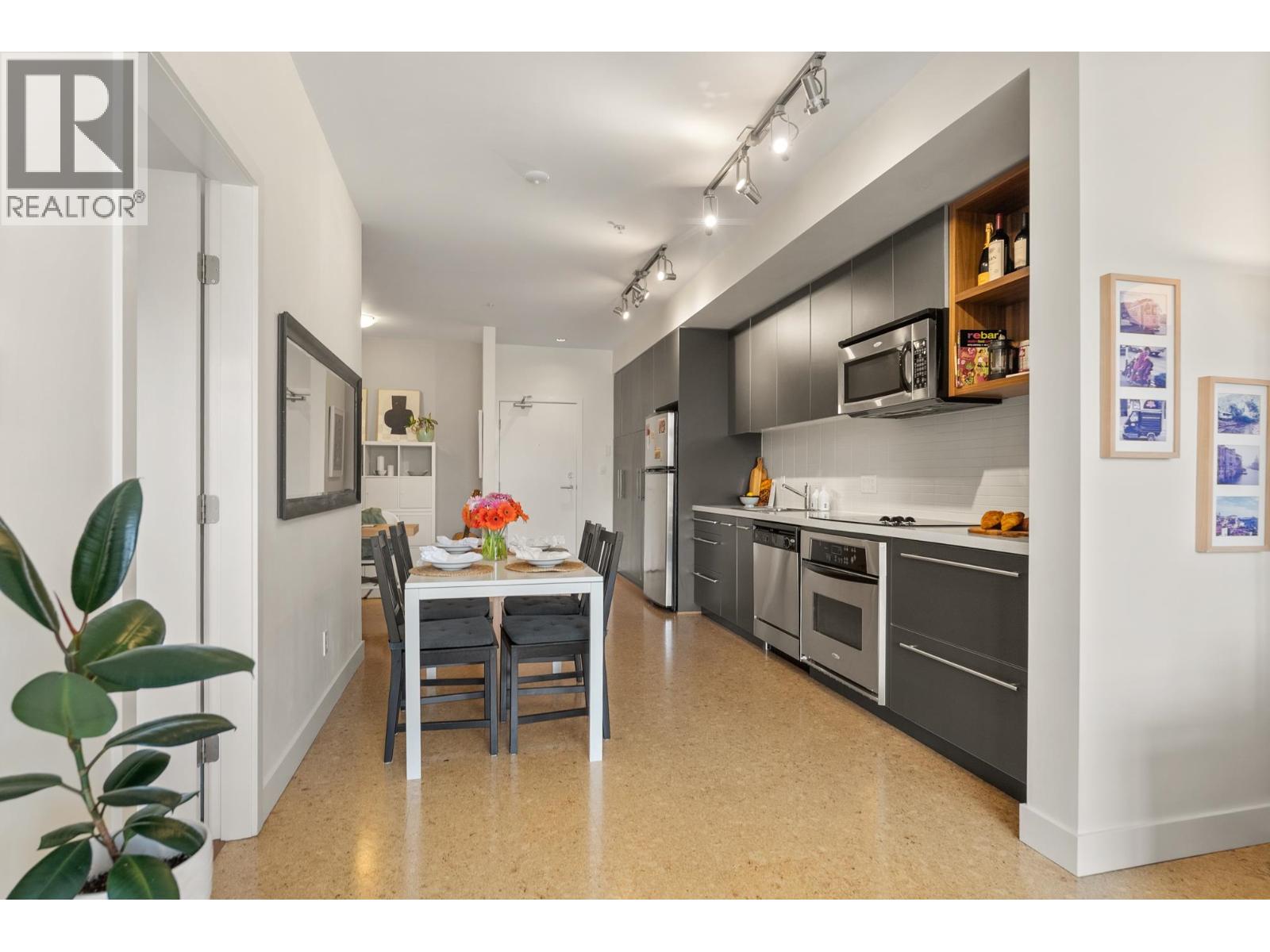 314 2828 Main Street, Vancouver, British Columbia  V5T 3G2 - Photo 8 - R3047426