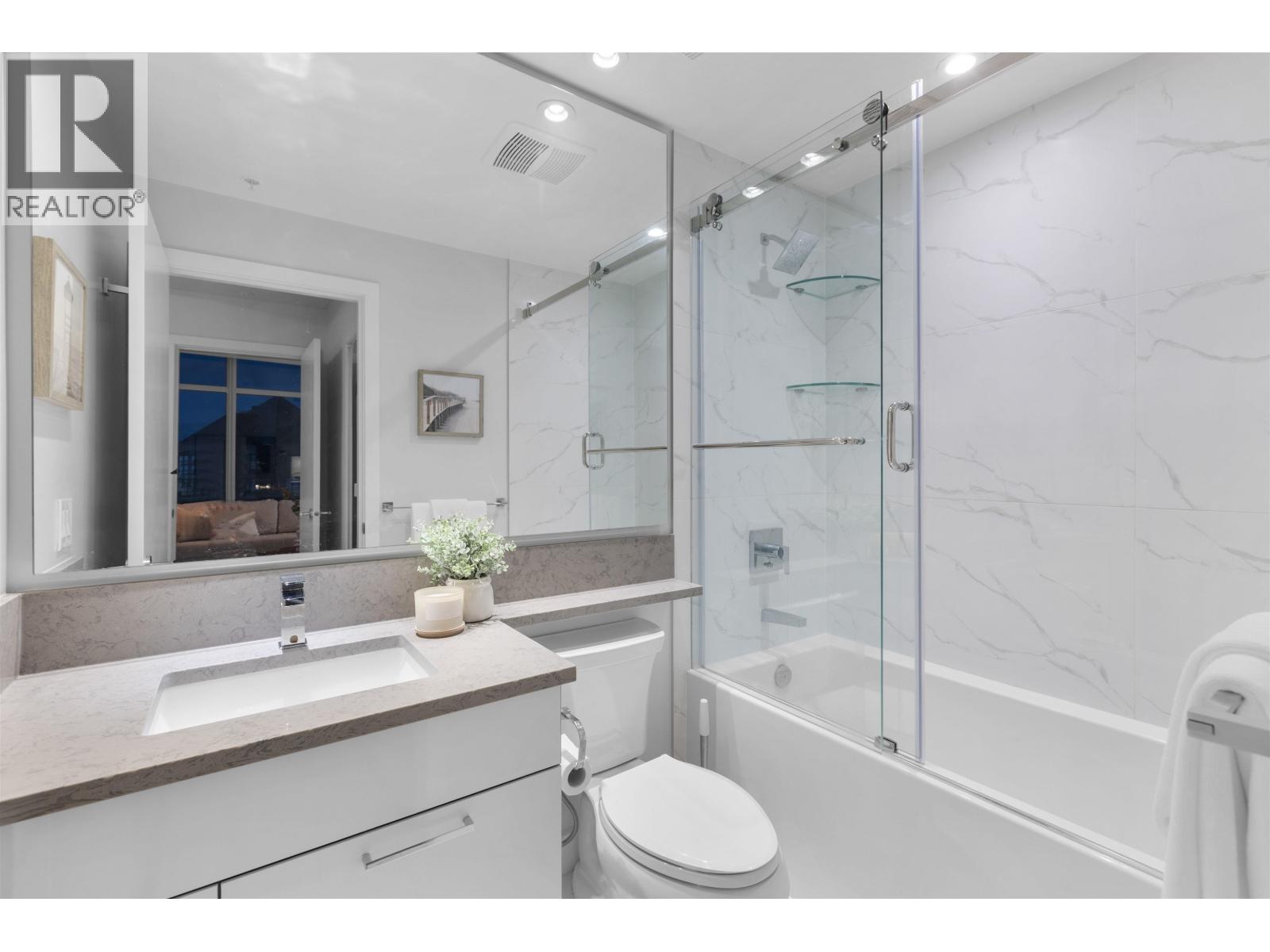 2402 1788 Gilmore Avenue, Burnaby, British Columbia  V5C 0L5 - Photo 23 - R3064884