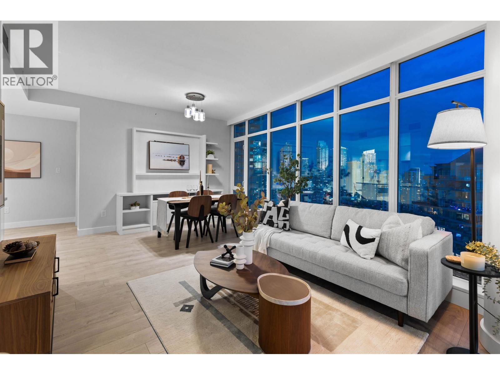 2402 1788 Gilmore Avenue, Burnaby, British Columbia  V5C 0L5 - Photo 6 - R3064884