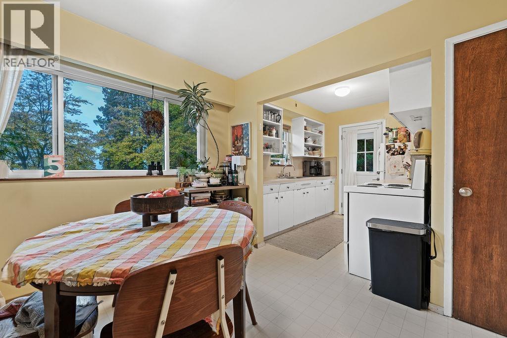 3605 Oxford Street, Vancouver, British Columbia V5K 1P4 - Photo 12 - R3064892