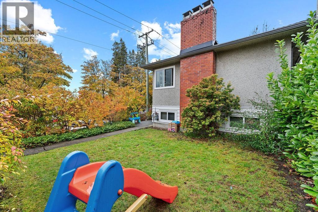 3605 Oxford Street, Vancouver, British Columbia V5K 1P4 - Photo 23 - R3064892