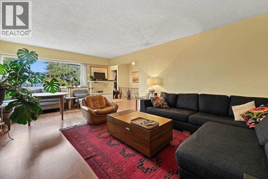 3605 Oxford Street, Vancouver, British Columbia V5K 1P4 - Photo 8 - R3064892