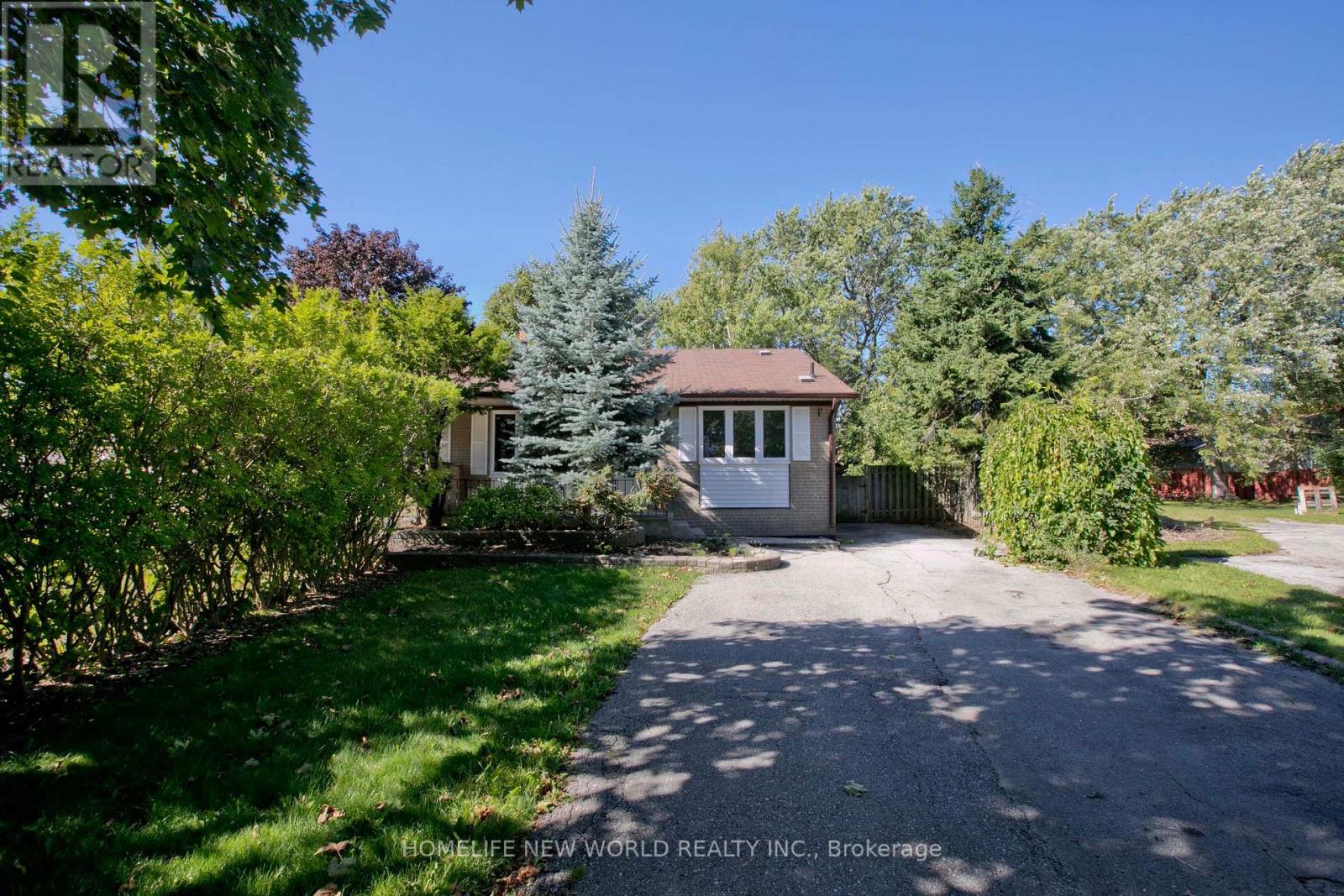 49 THORNCROFT CRESCENT, Ajax, Ontario