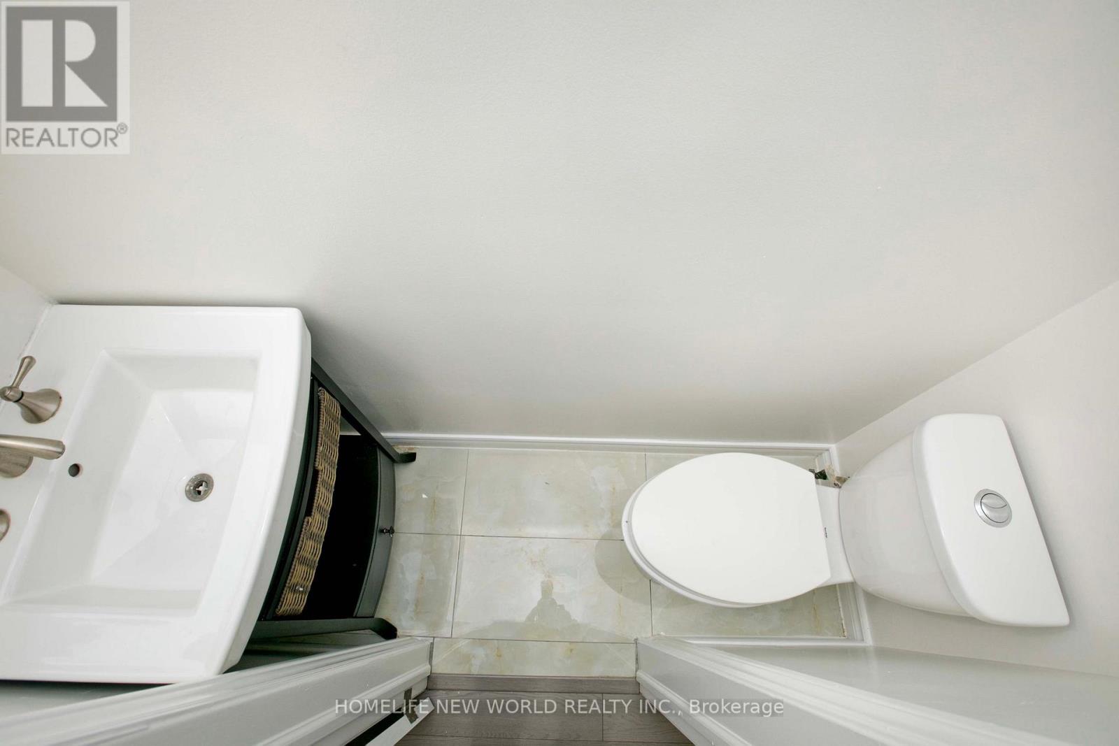 49 Thorncroft Crescent, Ajax, Ontario  L1S 2S1 - Photo 11 - E12510520