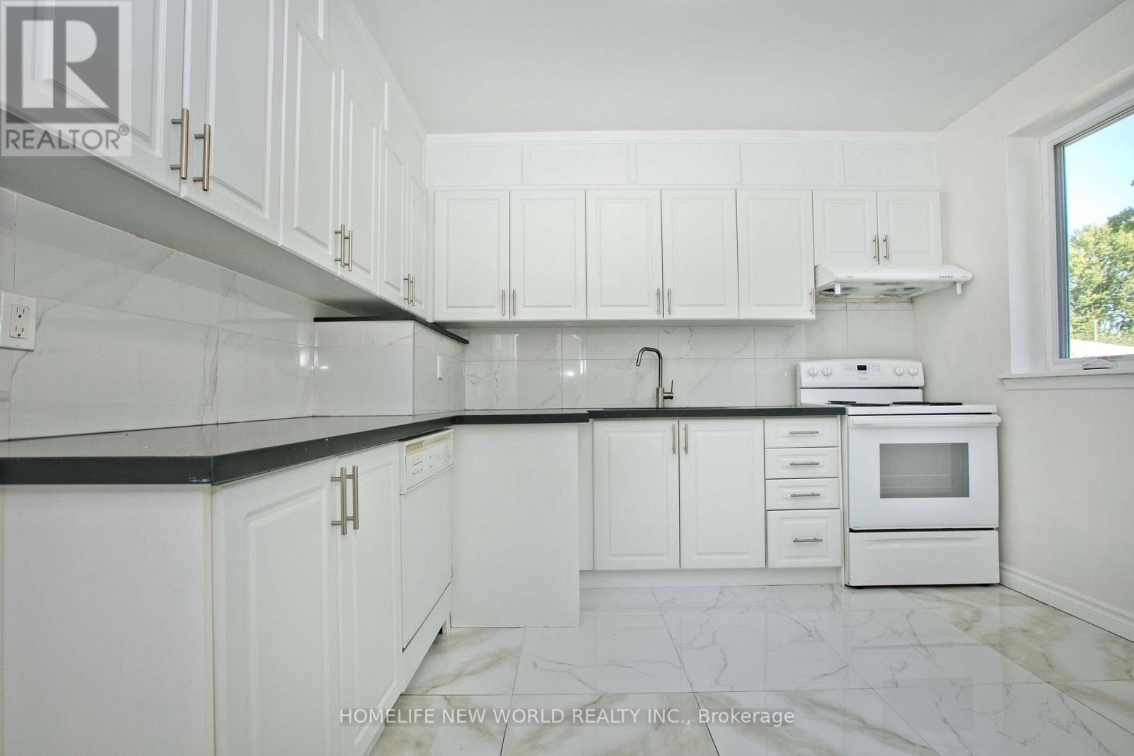 49 Thorncroft Crescent, Ajax, Ontario  L1S 2S1 - Photo 6 - E12510520