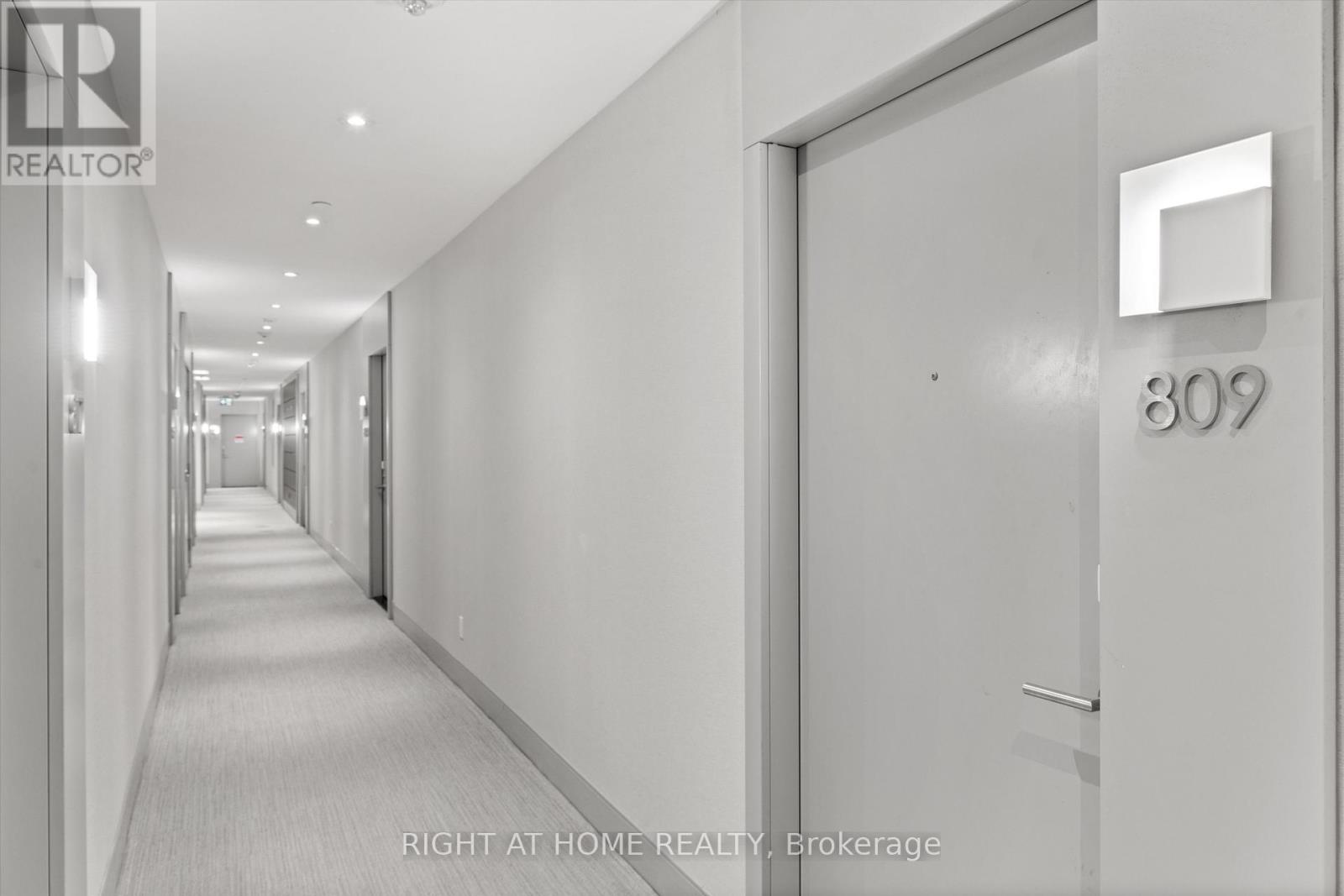 809 - 396 Highway 7 E, Richmond Hill, Ontario  L4B 0G7 - Photo 5 - N12510526