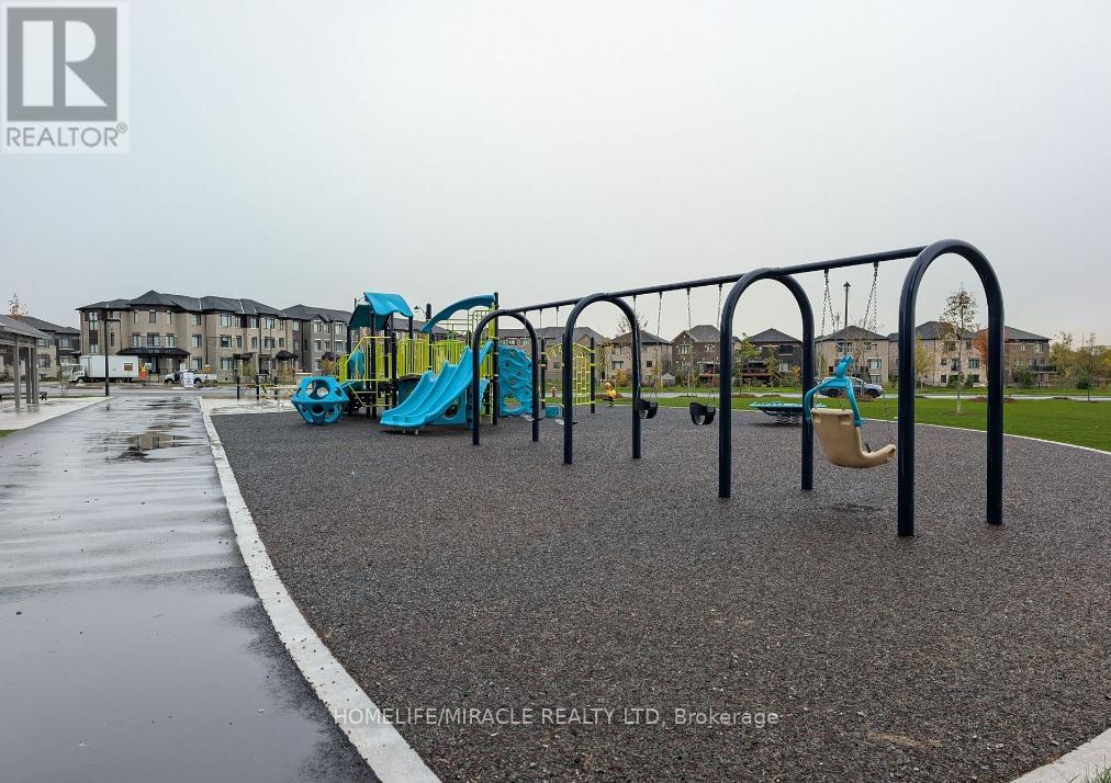 427 - 15 SKYRIDGE DRIVE, Brampton, Ontario