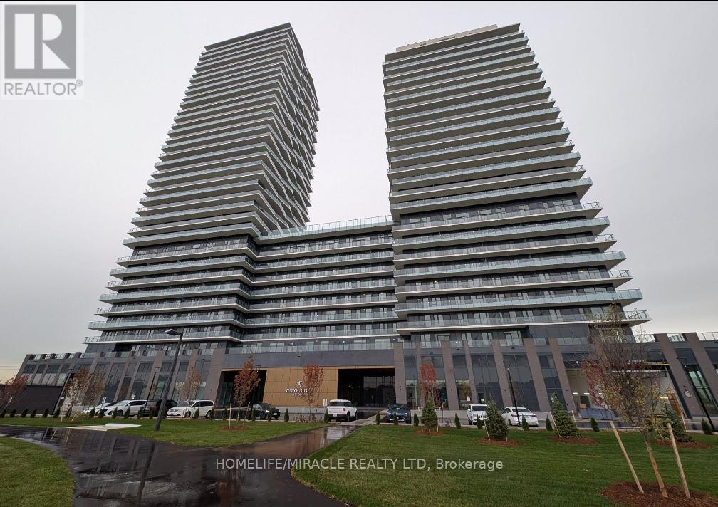 427 - 15 Skyridge Drive, Brampton, Ontario  L6P 4L1 - Photo 2 - W12510522