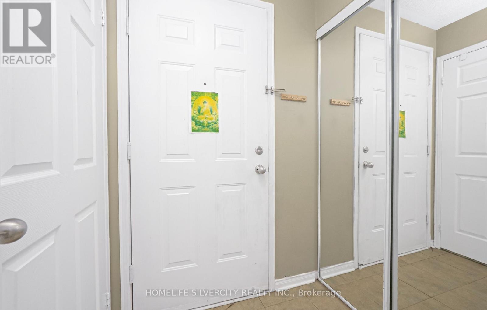 38 - 60 Fairwood Circle, Brampton, Ontario  L6R 0Y6 - Photo 12 - W12510532