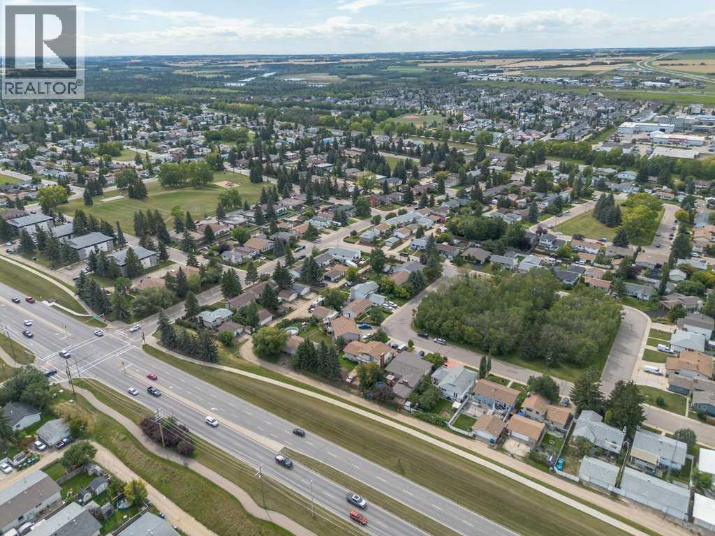 18 Odell Green, Red Deer, Alberta  T4P 1V4 - Photo 4 - A2250970