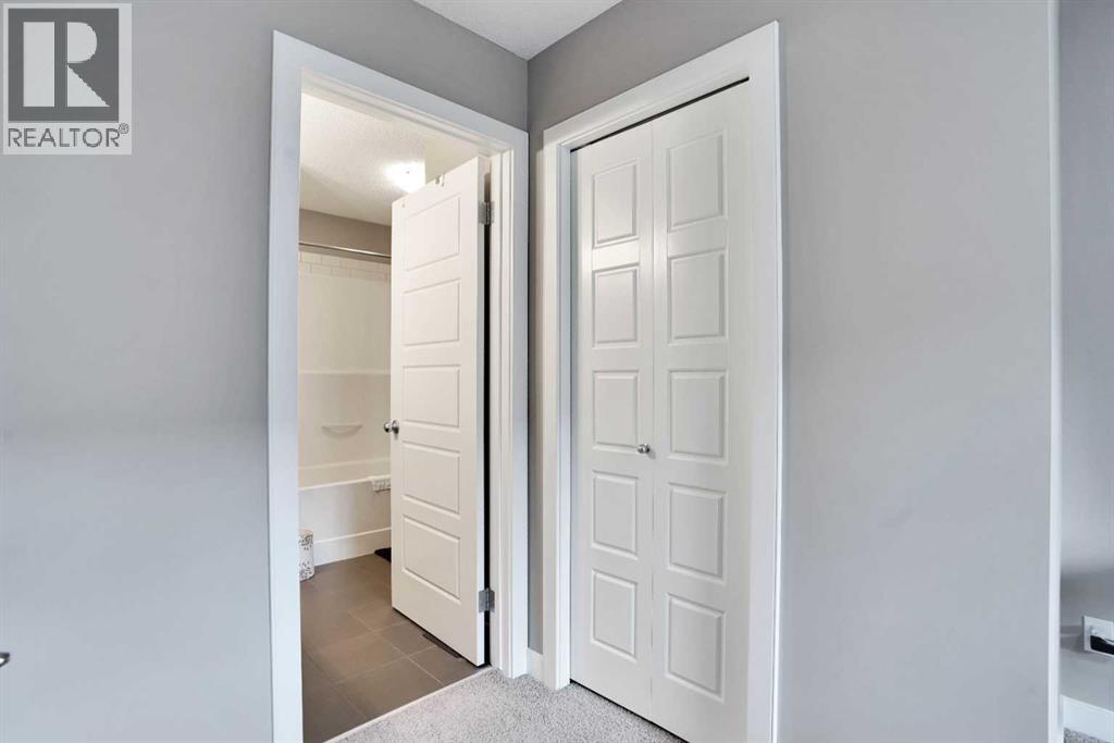 101 Pantego Lane Nw, Calgary, Alberta  T3K 0T1 - Photo 15 - A2251132