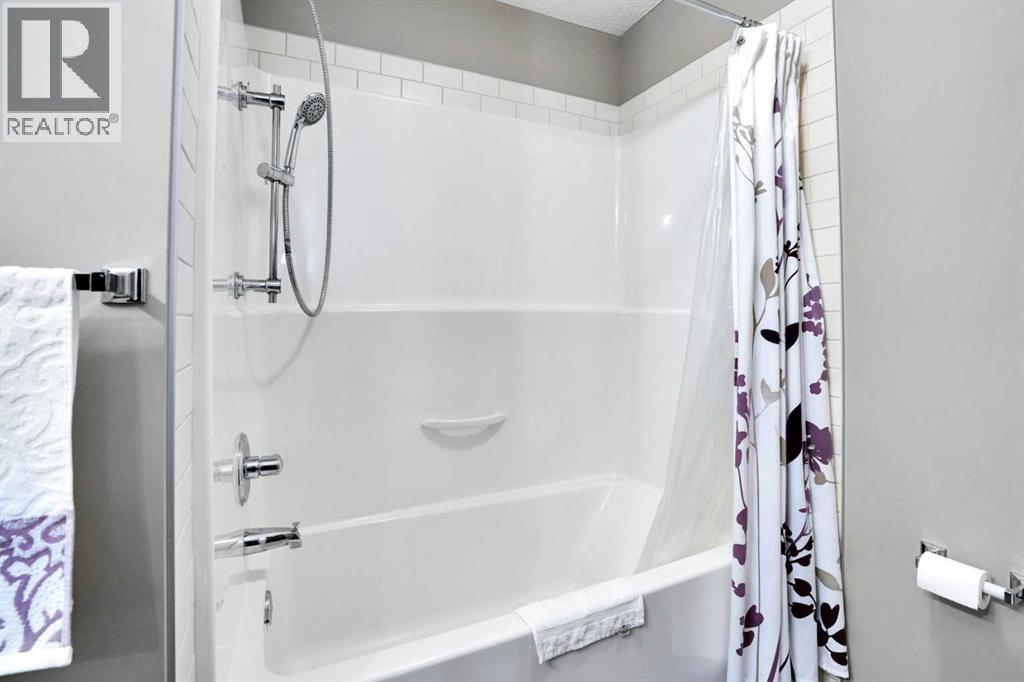 101 Pantego Lane Nw, Calgary, Alberta  T3K 0T1 - Photo 28 - A2251132