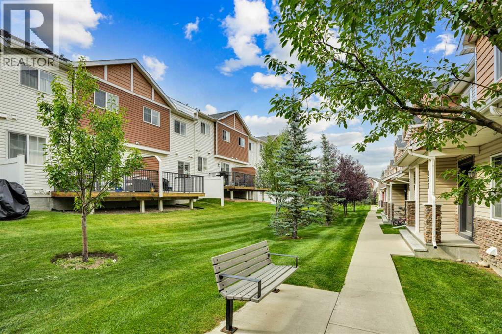101 Pantego Lane Nw, Calgary, Alberta  T3K 0T1 - Photo 40 - A2251132
