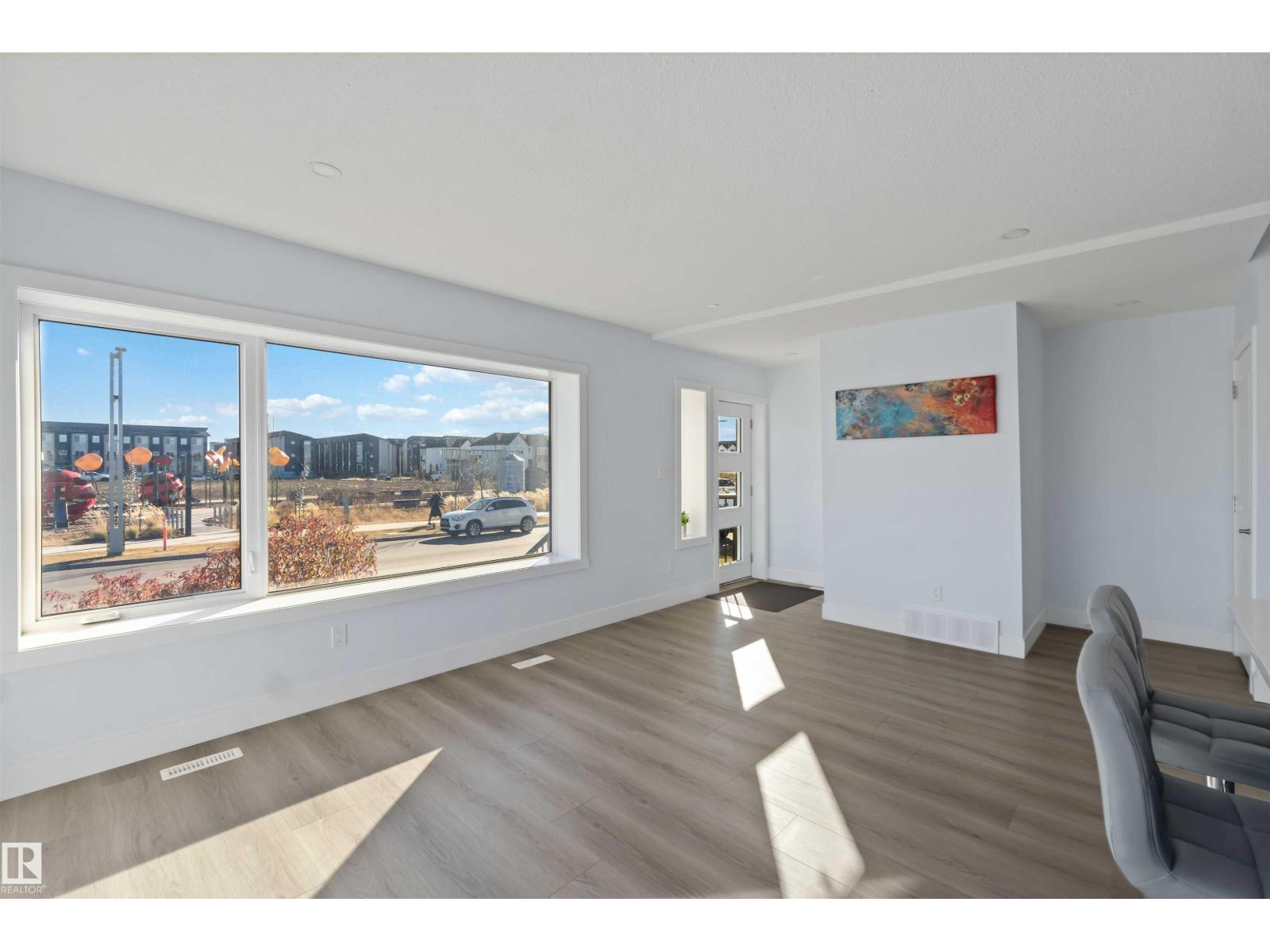 #g 2740 Blatchford Rd Nw, Edmonton, Alberta  T6G 0P3 - Photo 6 - E4463920