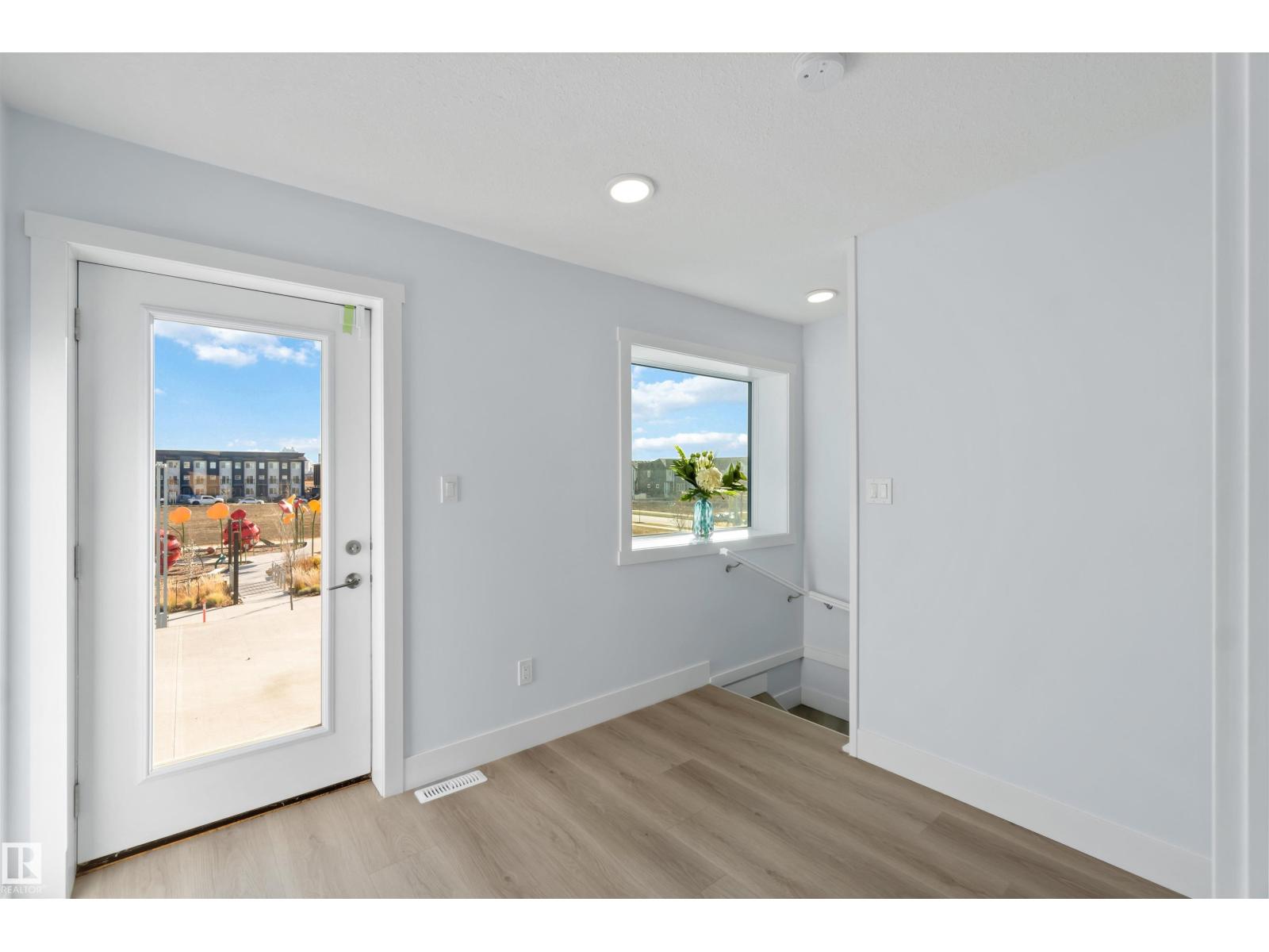 #g 2740 Blatchford Rd Nw, Edmonton, Alberta  T6G 0P3 - Photo 13 - E4463920