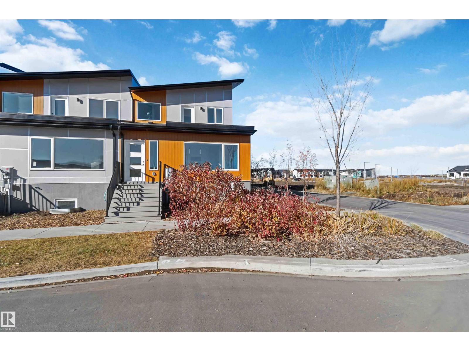 #g 2740 Blatchford Rd Nw, Edmonton, Alberta  T6G 0P3 - Photo 5 - E4463920