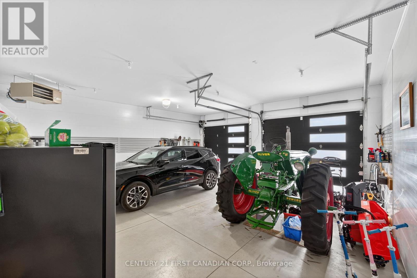 113 Macdonald Street, Lambton Shores, Ontario  N0N 1J0 - Photo 12 - X12510550