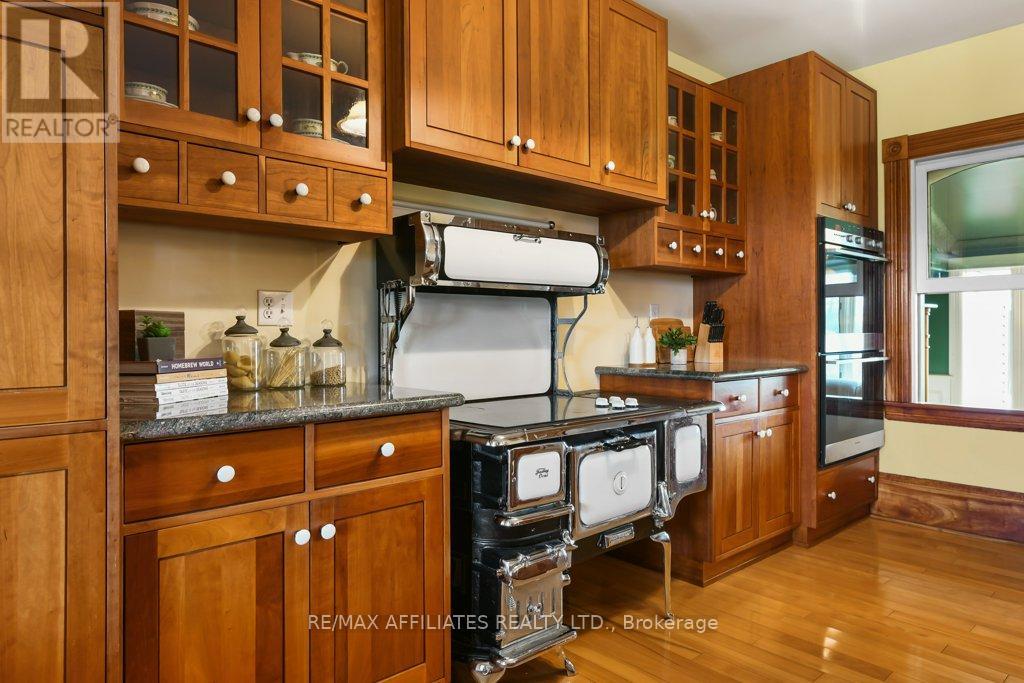 507 Drummond Road, Mississippi Mills, Ontario  K7C 3P1 - Photo 8 - X12510576