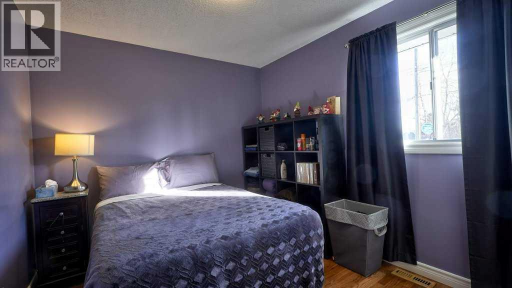 232 Penbrooke Way Se, Calgary, Alberta t2a 3s8 - Photo 22 - A2268091