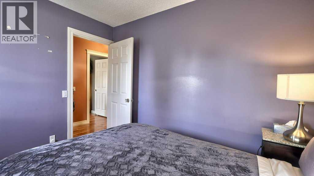 232 Penbrooke Way Se, Calgary, Alberta t2a 3s8 - Photo 25 - A2268091