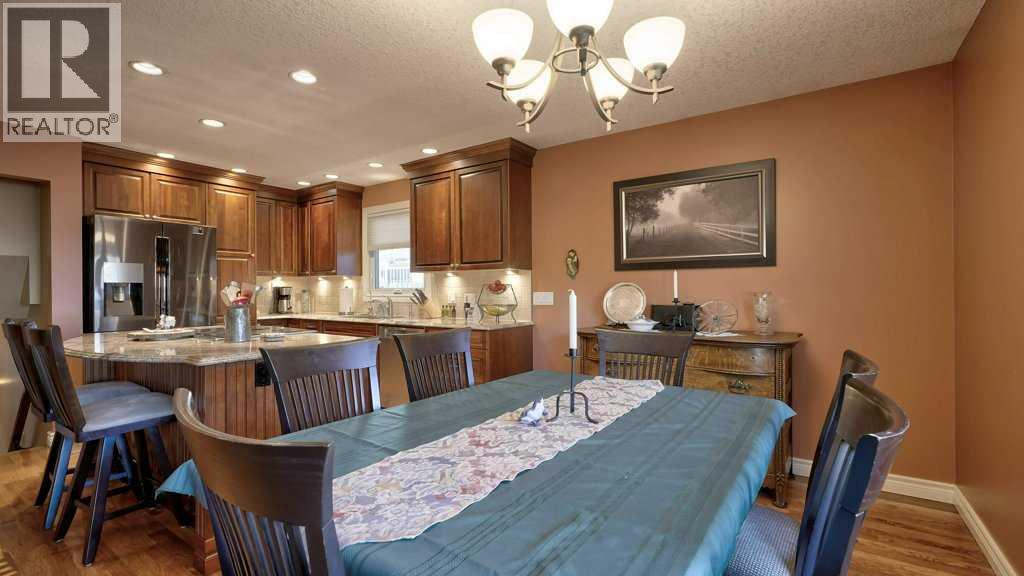 232 Penbrooke Way Se, Calgary, Alberta t2a 3s8 - Photo 14 - A2268091