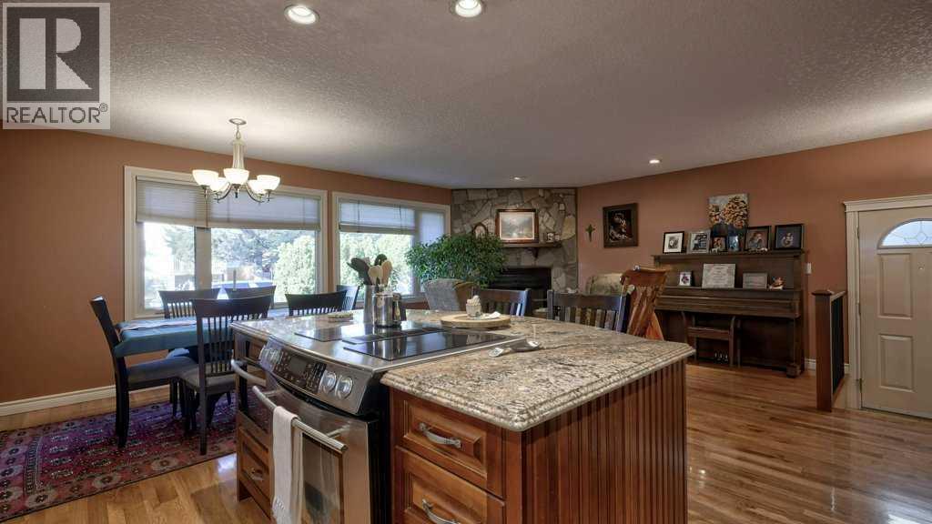 232 Penbrooke Way Se, Calgary, Alberta t2a 3s8 - Photo 10 - A2268091