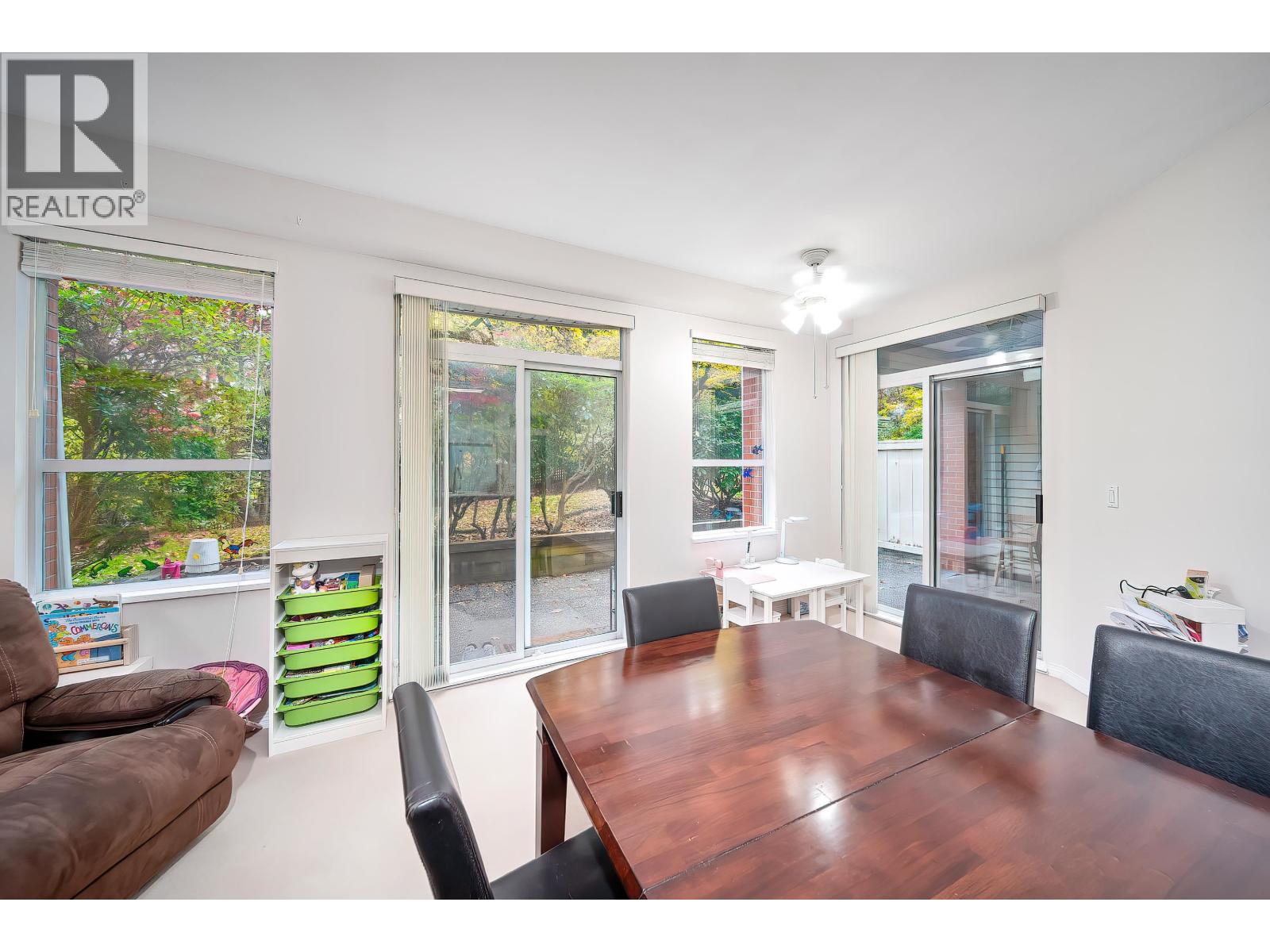 203 5270 Oakmount Crescent, Burnaby, British Columbia V5H 4S1 - Photo 17 - R3064795