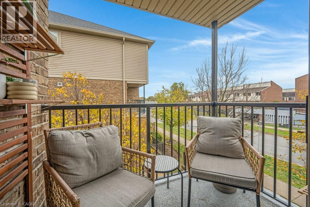 12 Holborn Drive Unit# B14, Kitchener, Ontario N2A 0A4 - Photo 2 - 40784316