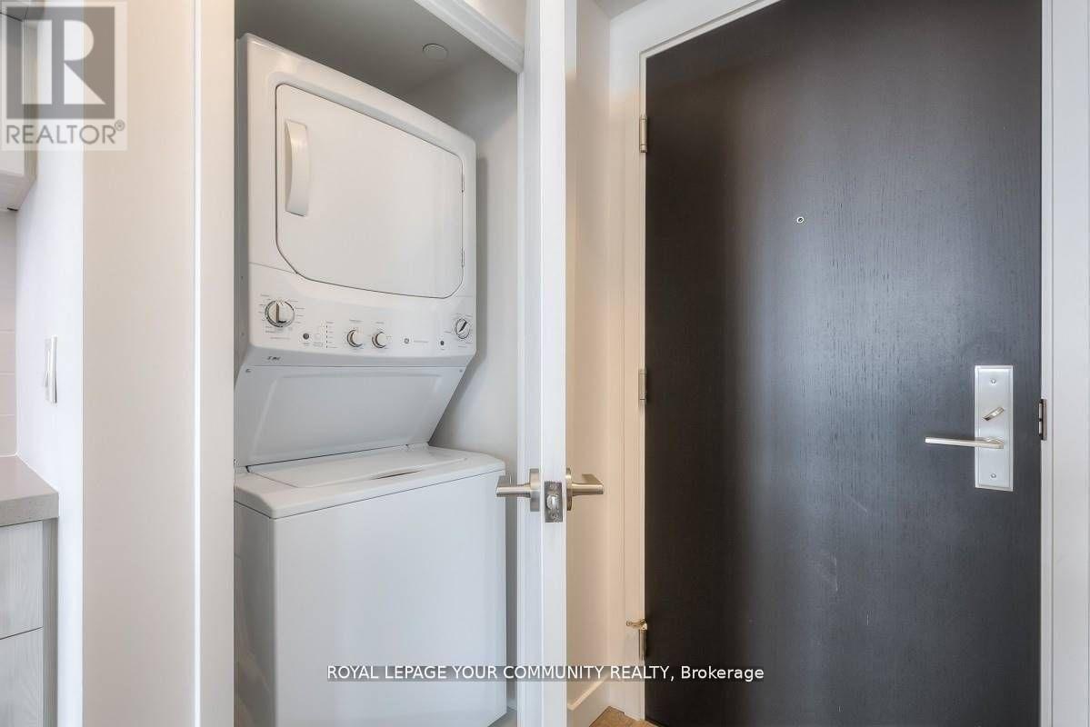 4209 - 8 Eglinton Avenue E, Toronto, Ontario  M4P 1A6 - Photo 11 - C12510590