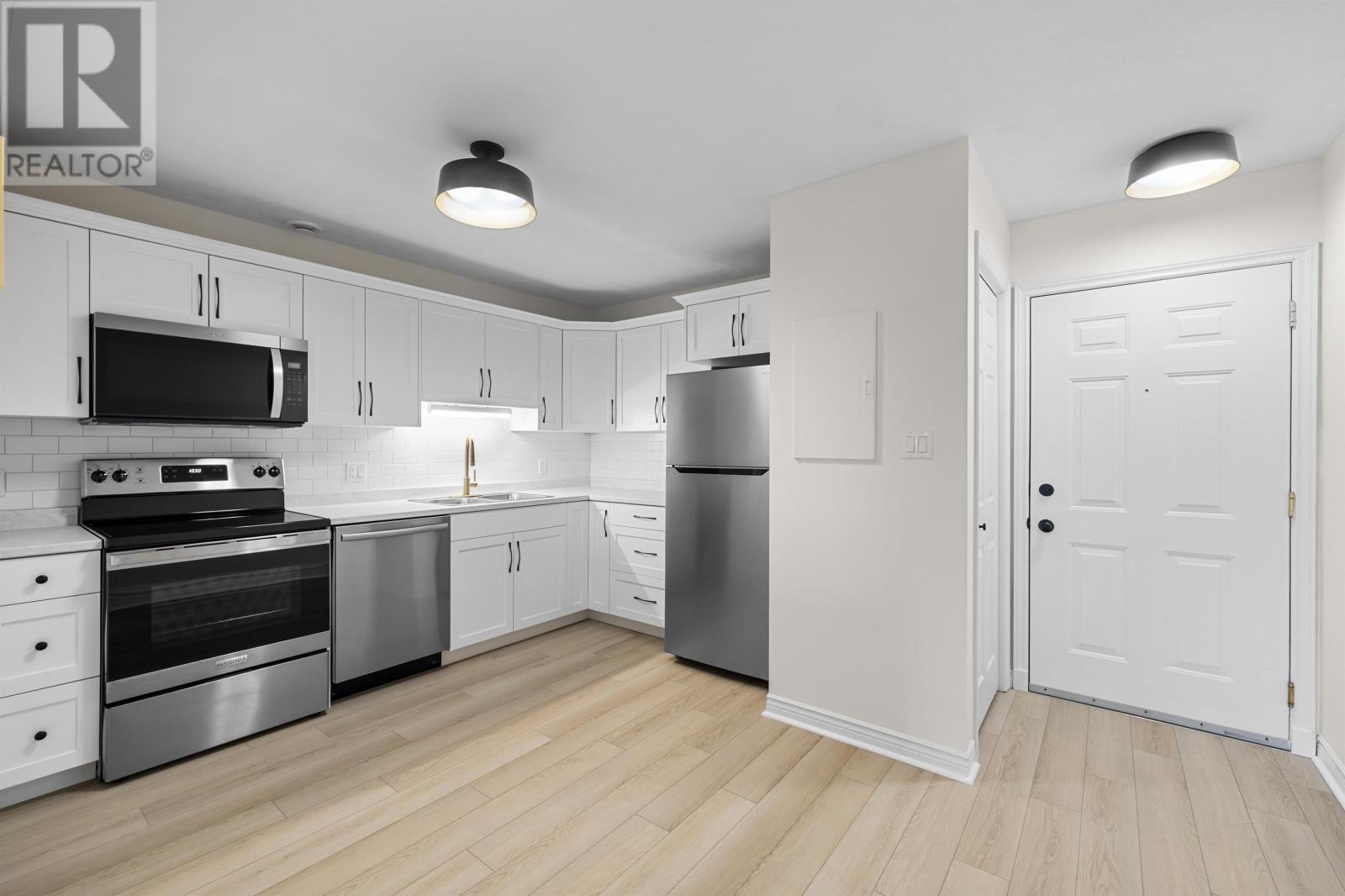 7 22 Waterview Heights, Charlottetown, Prince Edward Island  C1C 9J9 - Photo 11 - 202527298