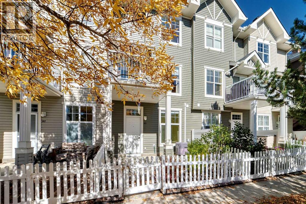 63 Toscana Gardens NW, Calgary, Alberta