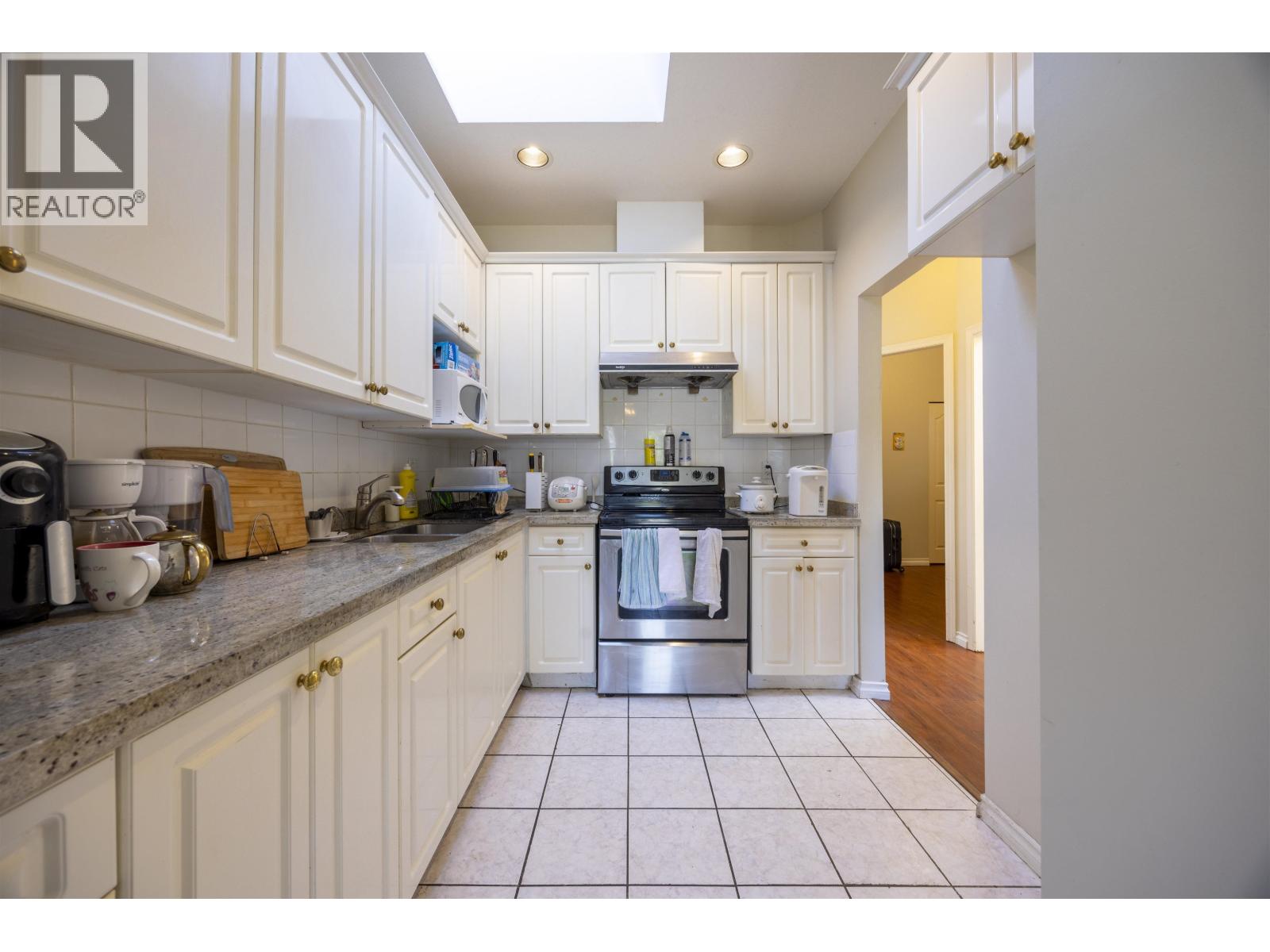 739 E 20th Avenue, Vancouver, British Columbia  V5V 1N2 - Photo 5 - R3064805