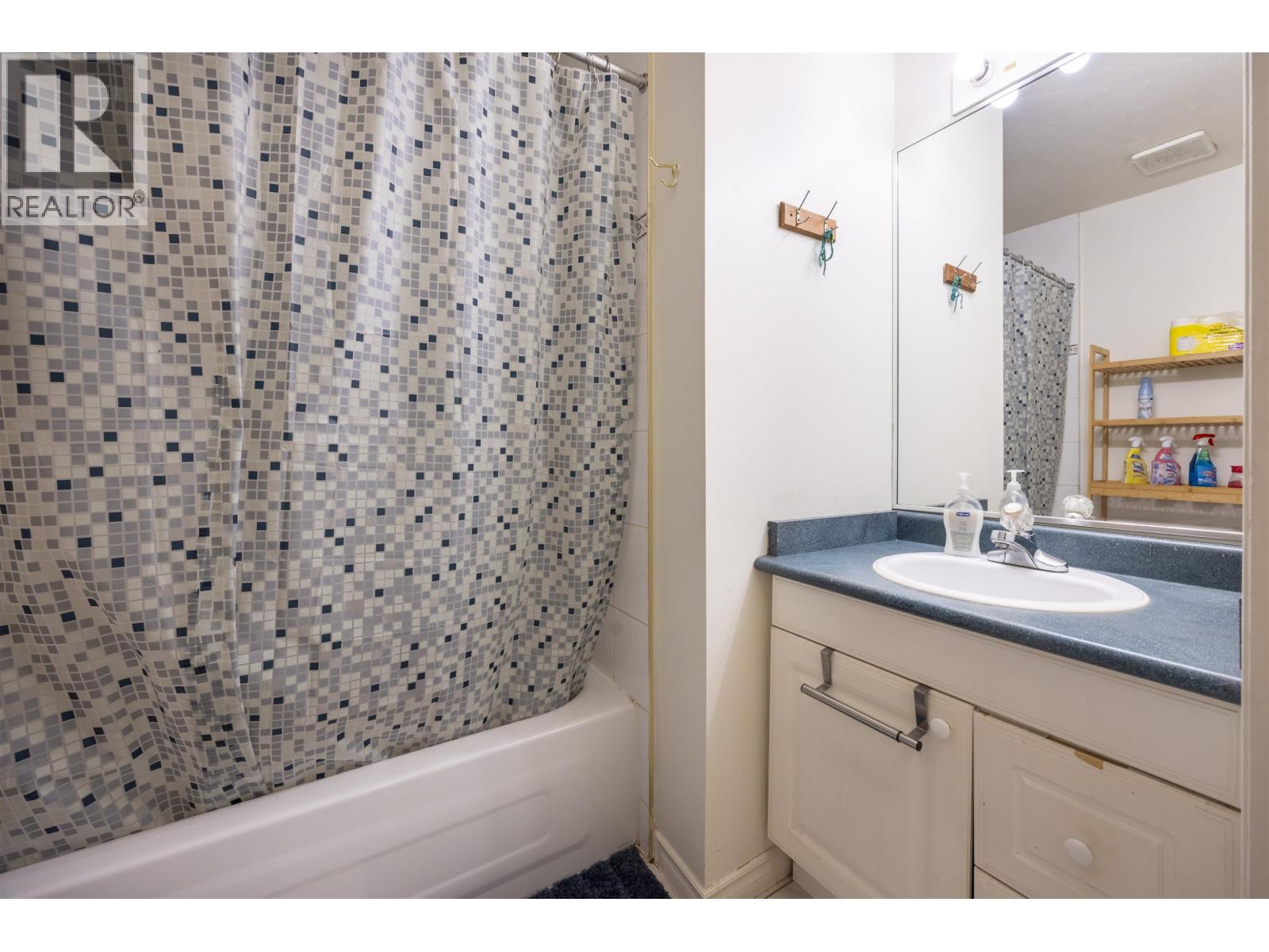 739 E 20th Avenue, Vancouver, British Columbia  V5V 1N2 - Photo 15 - R3064805