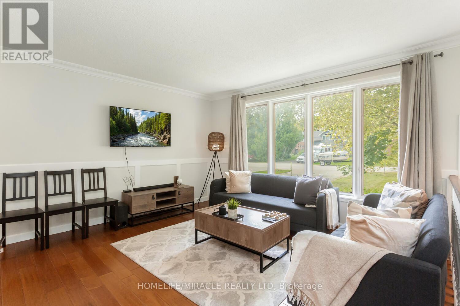 17 Kinsley Street, King (Nobleton), Ontario L0G 1N0 - Photo 10 - N12510600