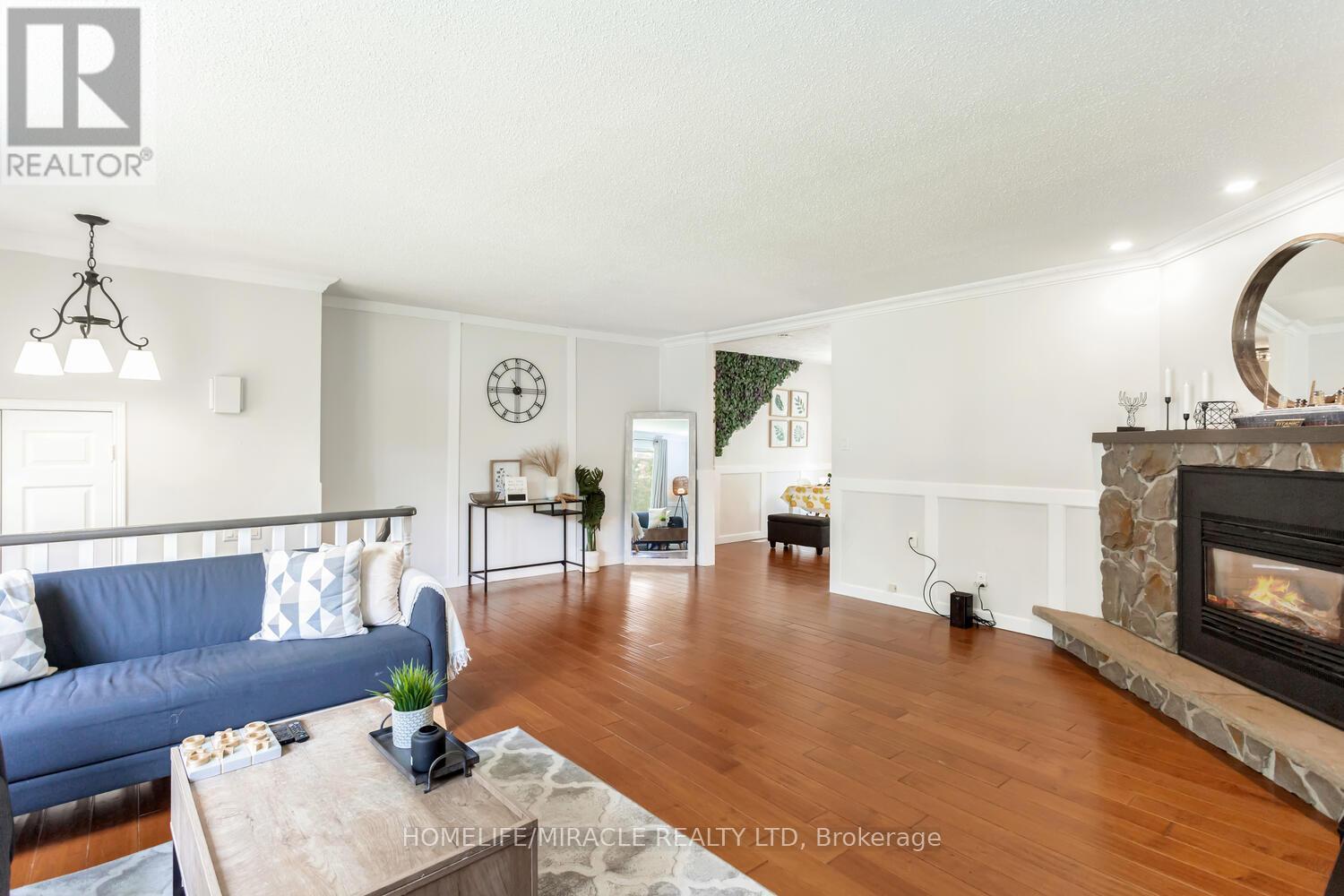 17 Kinsley Street, King (Nobleton), Ontario L0G 1N0 - Photo 11 - N12510600