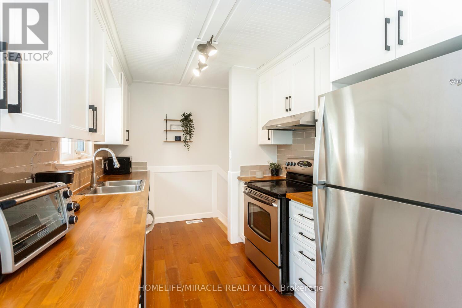 17 Kinsley Street, King (Nobleton), Ontario L0G 1N0 - Photo 17 - N12510600