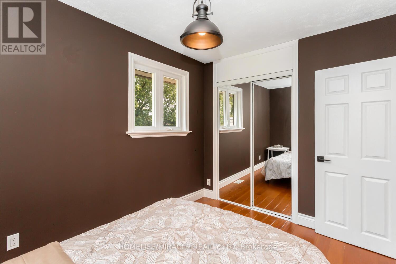 17 Kinsley Street, King (Nobleton), Ontario L0G 1N0 - Photo 30 - N12510600