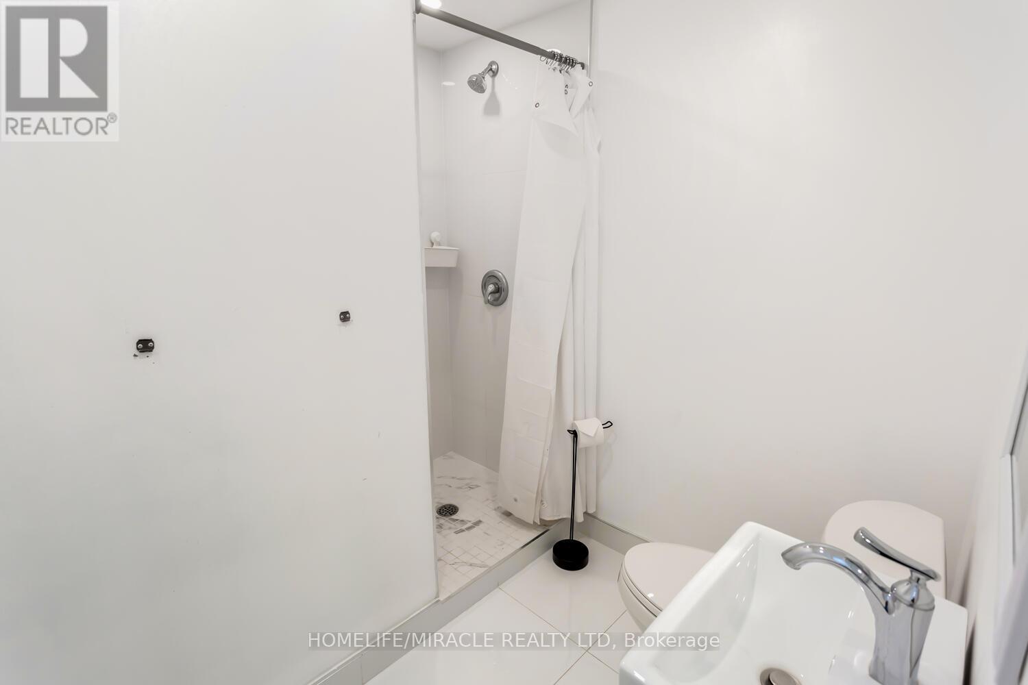 17 Kinsley Street, King (Nobleton), Ontario L0G 1N0 - Photo 42 - N12510600