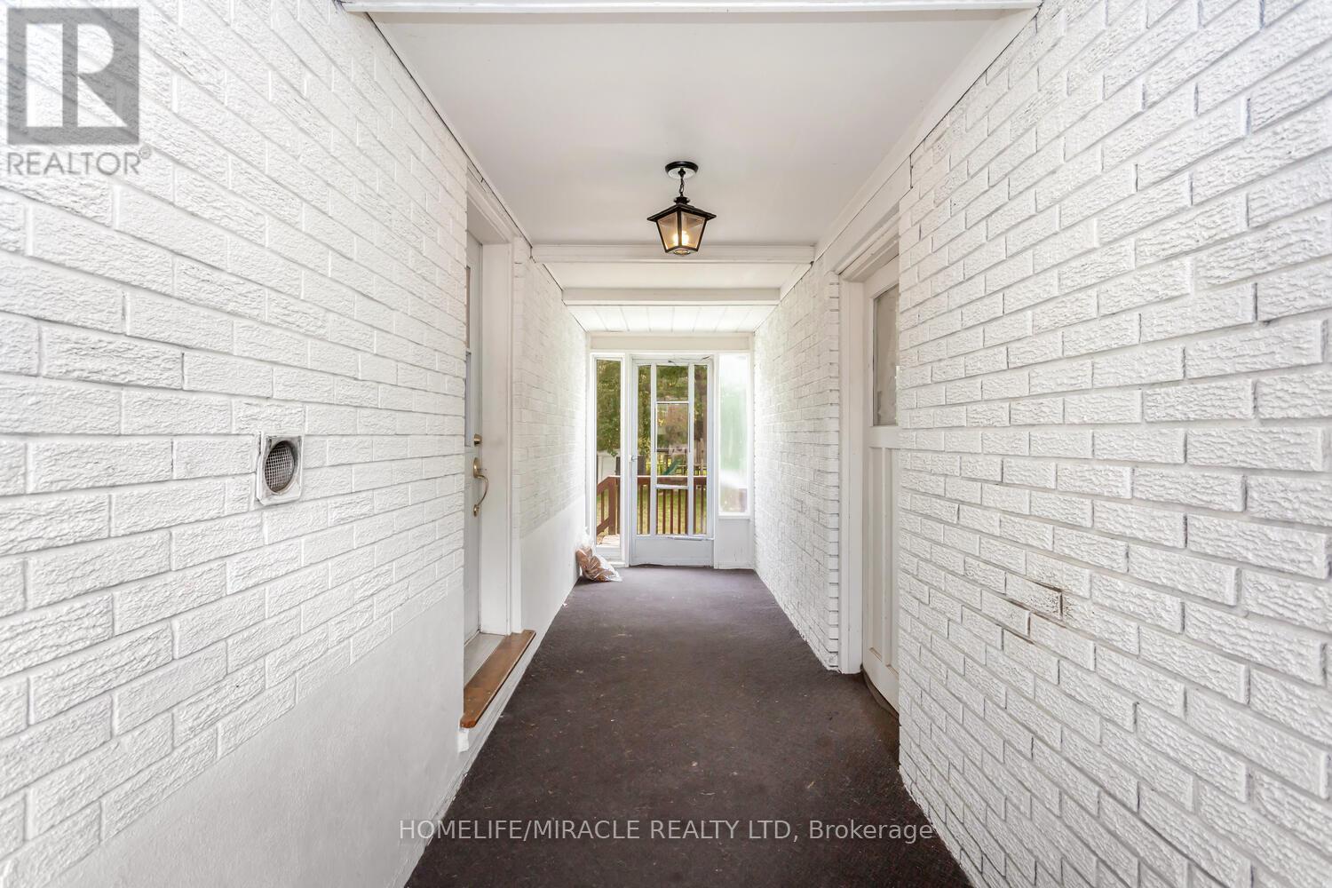 17 Kinsley Street, King (Nobleton), Ontario L0G 1N0 - Photo 45 - N12510600