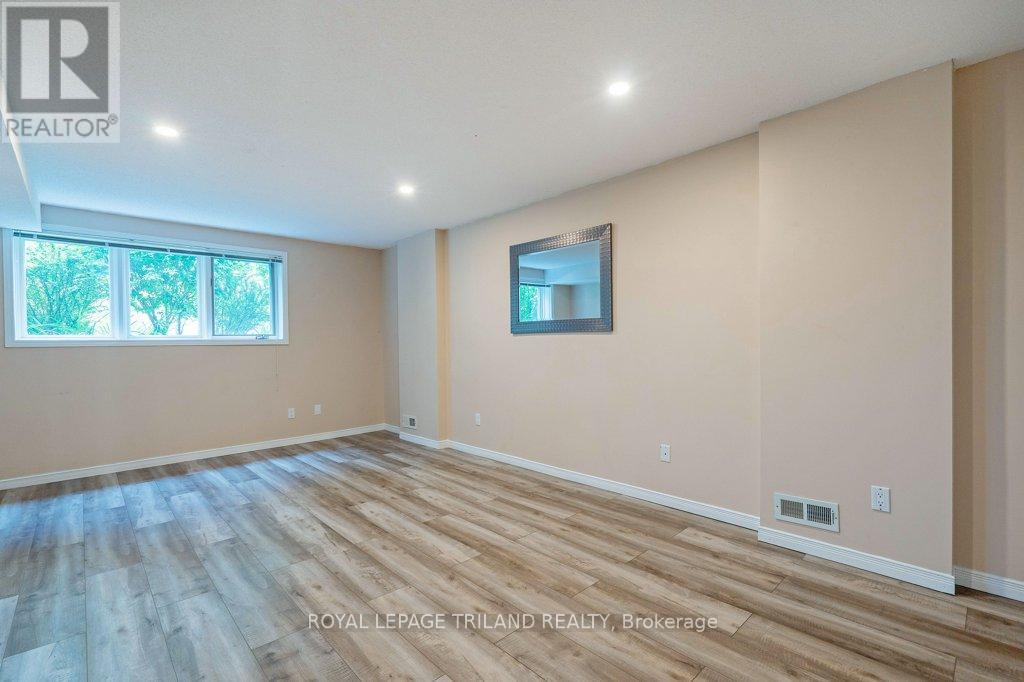 307 Frances Street, Central Elgin, Ontario  N5L 1B2 - Photo 26 - X12400646